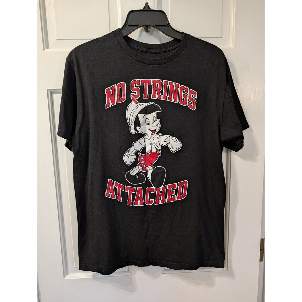 Disney Pinocchio No Strings Attached T-Shirt Mens Medium Black Cotton